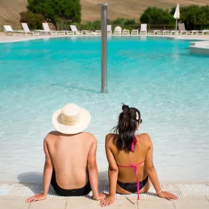 Aparthotel Capofrascaresort